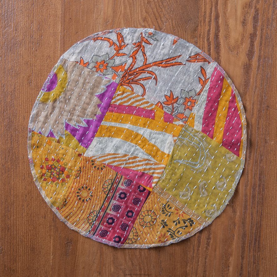 60H0822485 Plow & Hearth sets de table ronds kantha recyclés ensemble de 6 articles ménagers