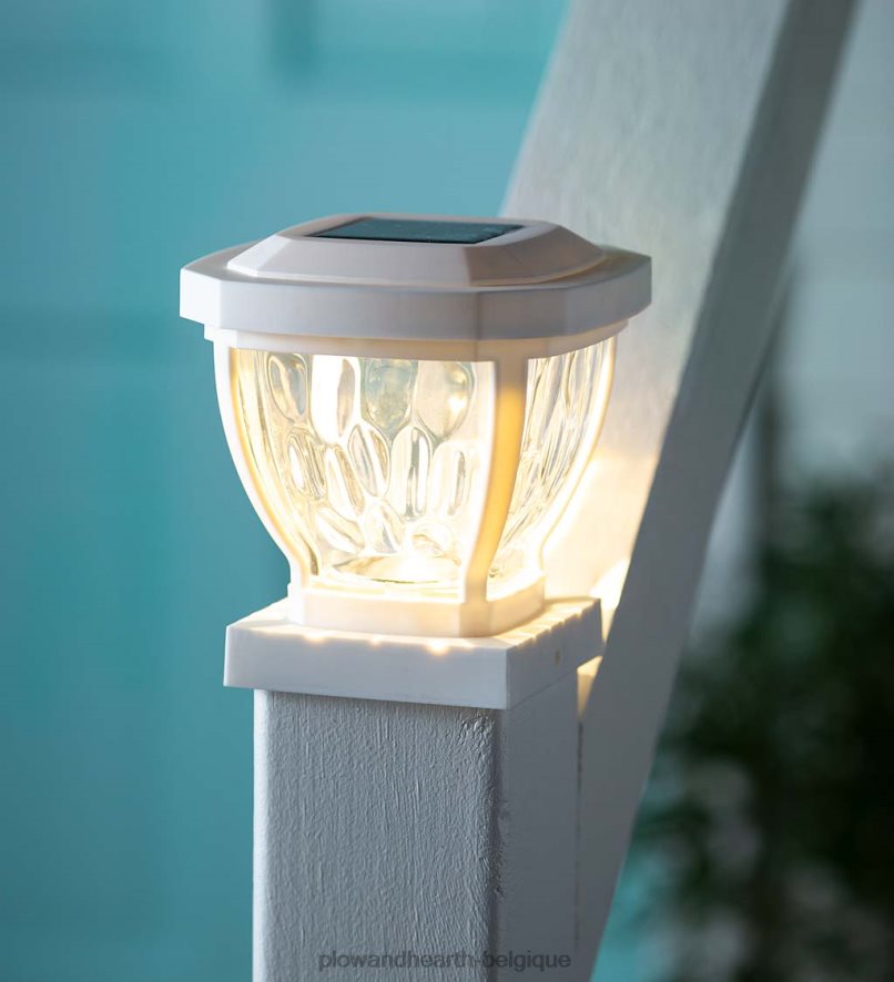 60H082474 Plow & Hearth Lampes solaires à capuchon de poteau en verre ondulé, ensemble de 2 - cuivre cour et jardin