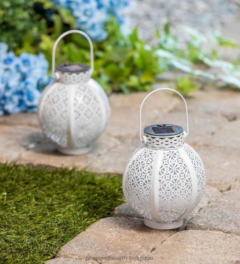 60H082484 Plow & Hearth mini lanternes solaires découpées, lot de 2 - bronze cour et jardin