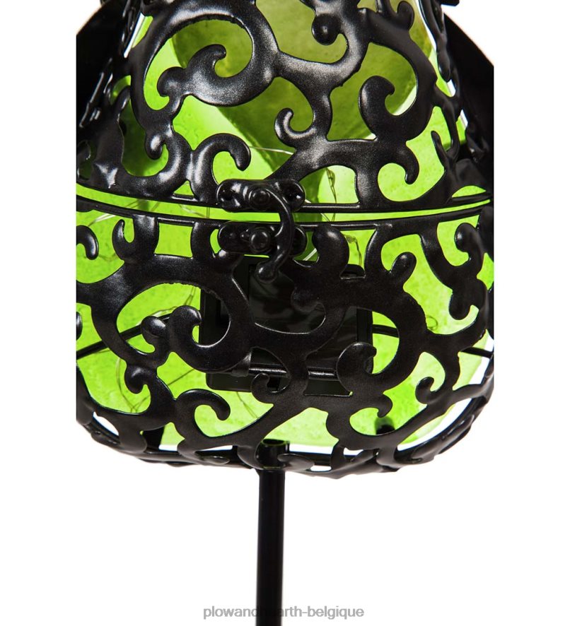 60H082243 Plow & Hearth Piquet de jardin solaire secret 36 h - gnome cour et jardin