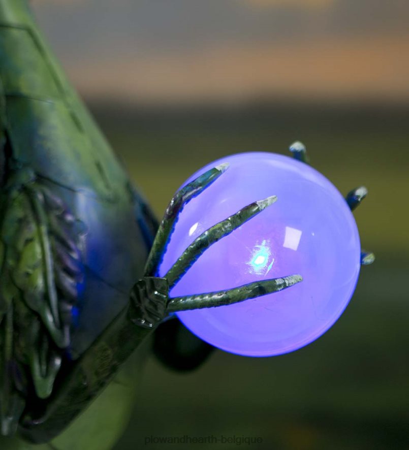 60H08284 Plow & Hearth statue de dragon en métal vert tenant une perle à énergie solaire cour et jardin