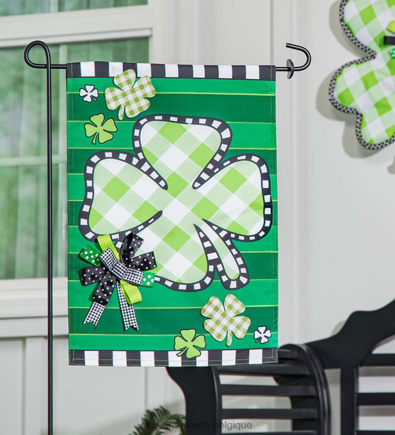 60H082556 Plow & Hearth drapeau de jardin en applique trèfle vichy cour et jardin