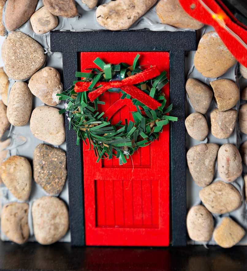 60H082860 Plow & Hearth Nichoir de Noël éclairé cour et jardin